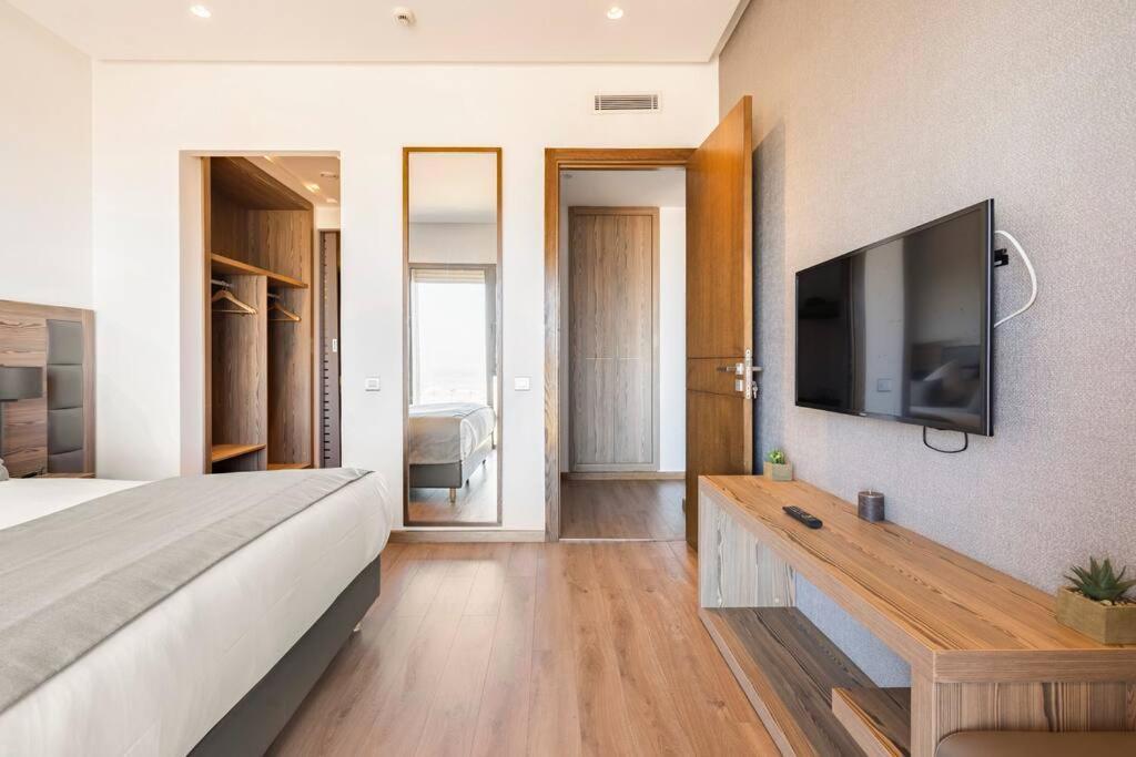 Sublime Sur La Corniche , Luxueux Et Vue Sur Appartement