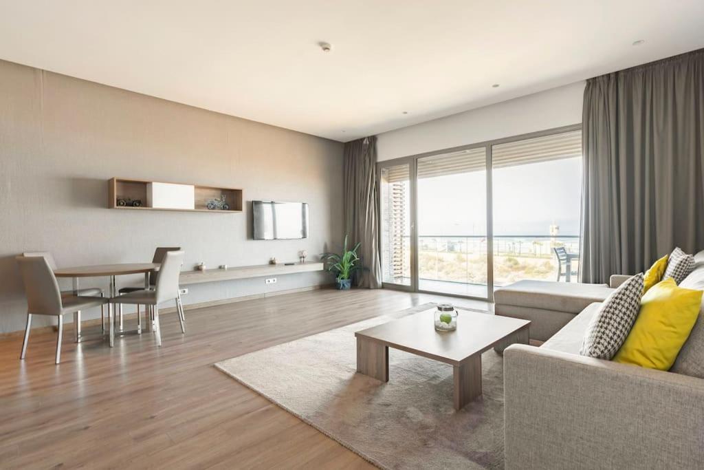 Sublime Sur La Corniche , Luxueux Et Vue Sur *